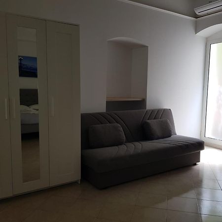 Di Fronzo Guest House A Triggiano Esterno foto