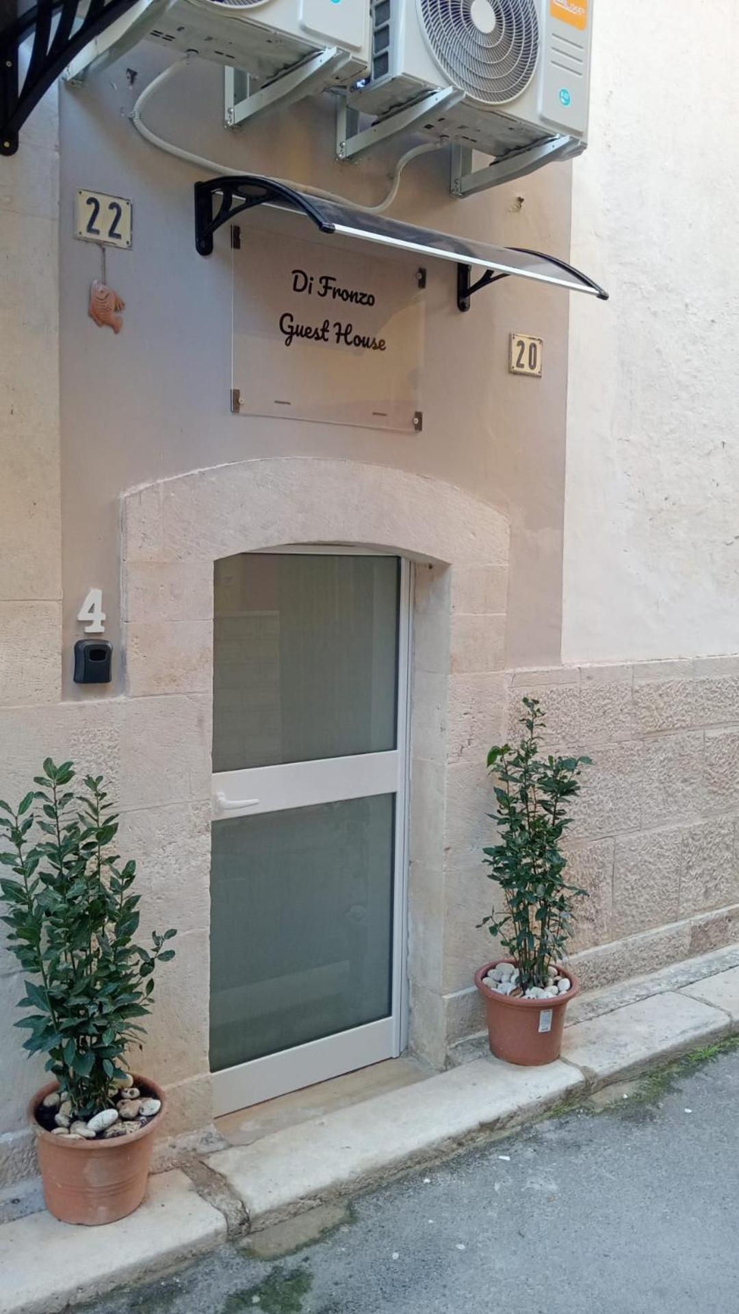 Di Fronzo Guest House A Triggiano Esterno foto